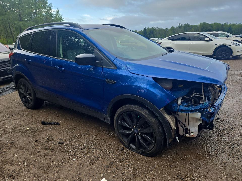 66167166 :رقم المزاد ، 1FMCU9GD4KUC11188 vin ، 2019 Ford Escape مزاد بيع
