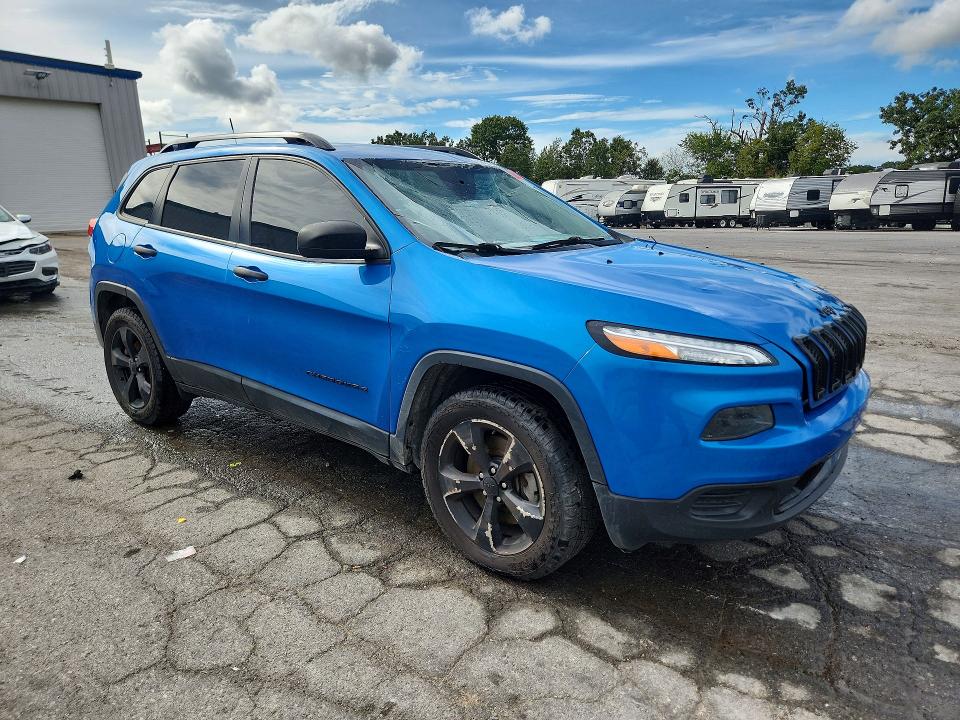2017 Jeep Cherokee მანქანა იყიდება აუქციონზე, vin: 1C4PJMAB5HW589025, აუქციონის ნომერი: 68279076