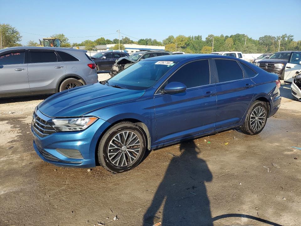 67362756 :رقم المزاد ، 3VWC57BU4KM173623 vin ، 2019 Volkswagen Jetta مزاد بيع