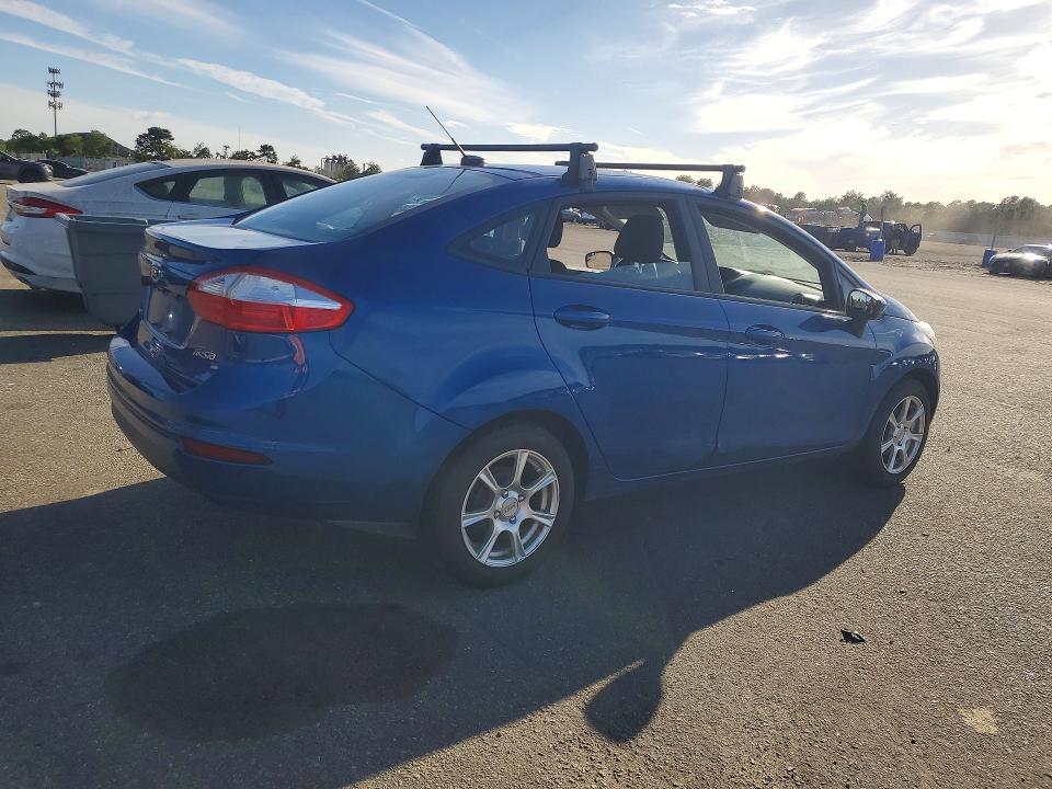 69870956 :رقم المزاد ، 3FADP4BJ4JM124111 vin ، 2018 Ford Fiesta مزاد بيع