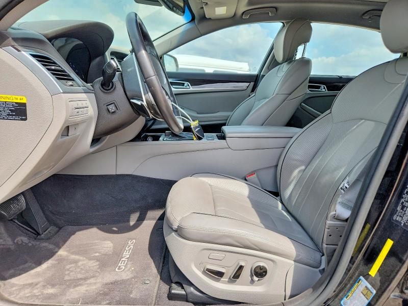 69782336 :رقم المزاد ، KMHGN4JE2FU090038 vin ، 2015 Hyundai Genesis مزاد بيع