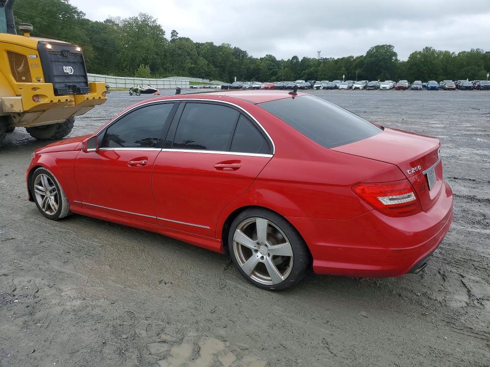 2013 Mercedes-benz C მანქანა იყიდება აუქციონზე, vin: WDDGF4HB0DR275322, აუქციონის ნომერი: 70550746