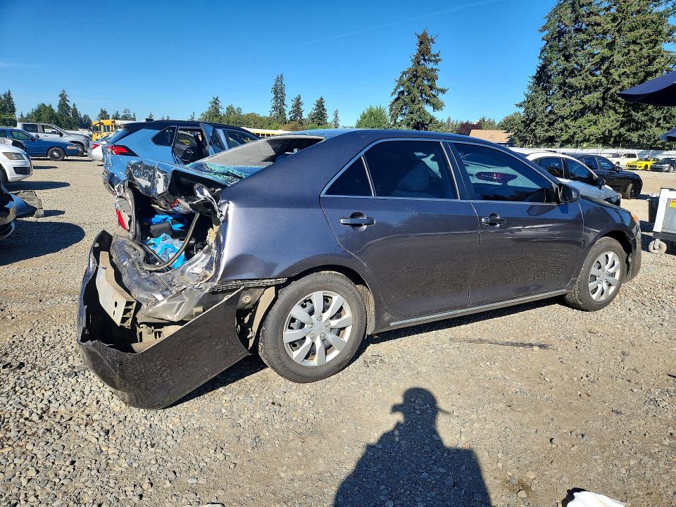 2014 Toyota Camry მანქანა იყიდება აუქციონზე, vin: 4T4BF1FK1ER384748, აუქციონის ნომერი: 70909816