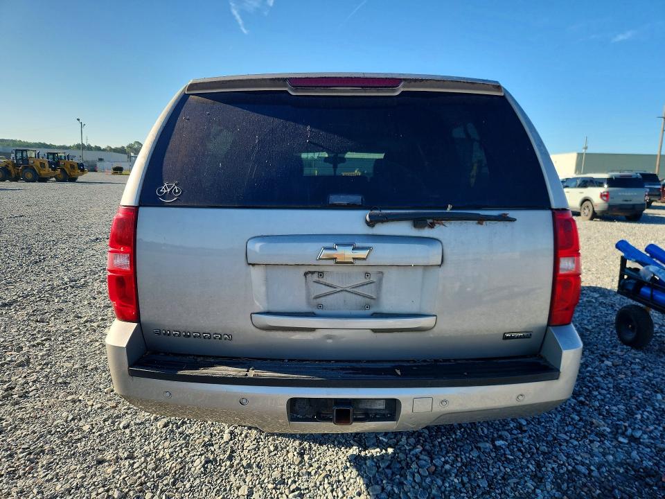 Auction sale of the 2008 Chevrolet Suburban, vin: 1GNFK16378J228697, lot number: 69623246