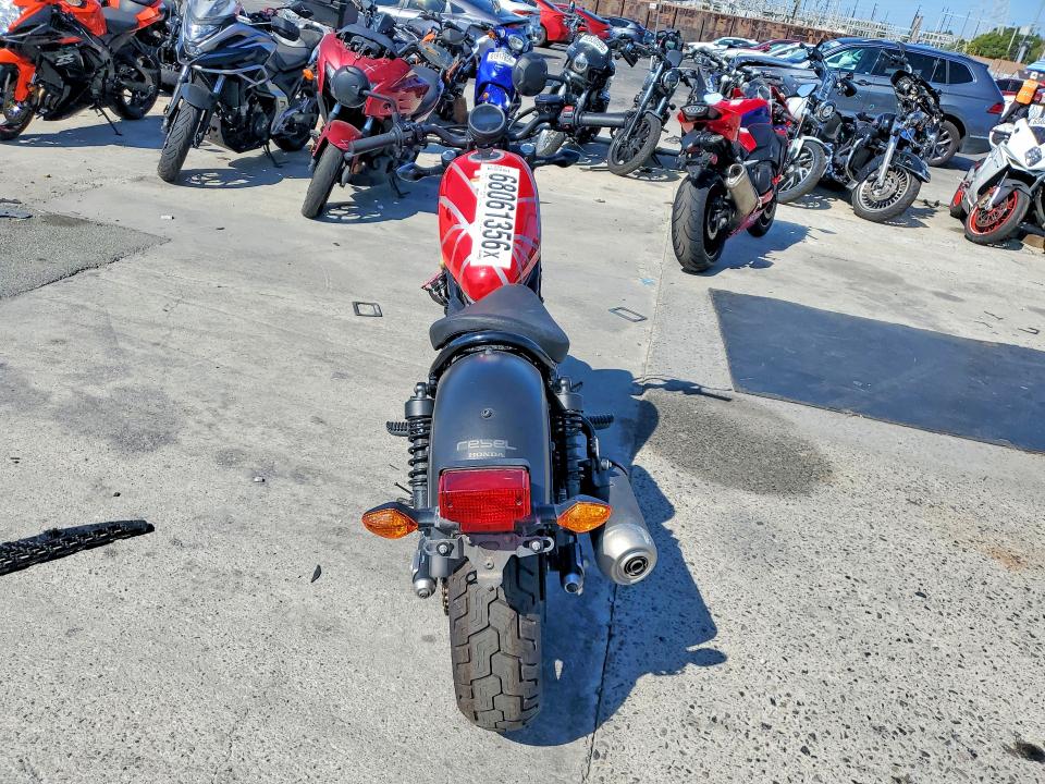 Продаж на аукціоні авто 2018 Honda Cmx300, vin: MLHNC5316J5100099, номер лоту: 68061356