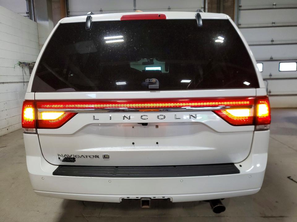 Продаж на аукціоні авто 2017 Lincoln Navigator, vin: 5LMJJ3JT2HEL11657, номер лоту: 67646356