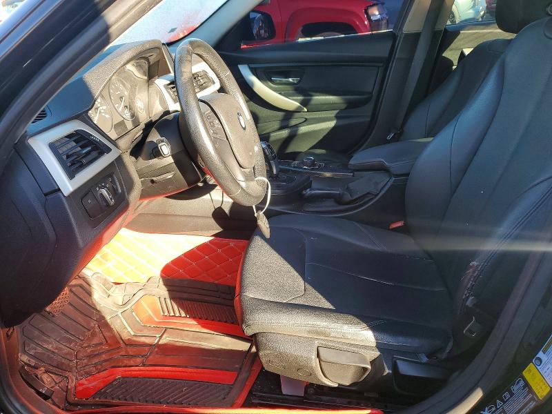 70149276 :رقم المزاد ، WBA3C3G51FNS74338 vin ، 2015 Bmw 320 مزاد بيع