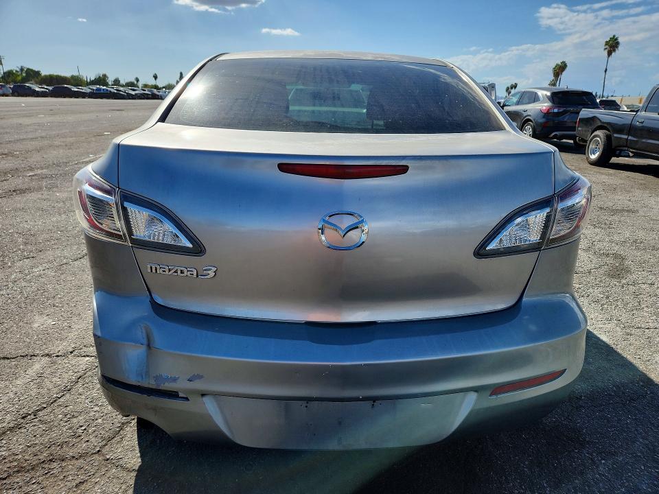 2013 Mazda 3 მანქანა იყიდება აუქციონზე, vin: JM1BL1TG1D1736007, აუქციონის ნომერი: 71109526