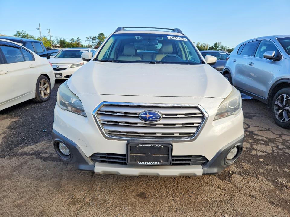 68697886 :رقم المزاد ، 4S4BSANC0F3311300 vin ، 2015 Subaru Outback مزاد بيع