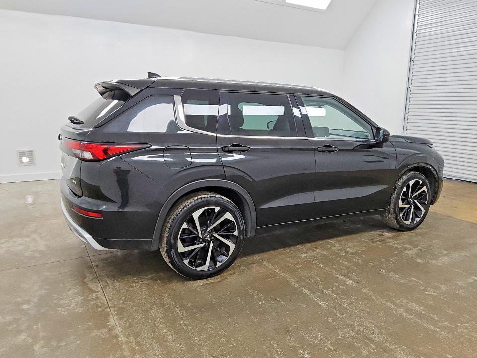 Aukcja sprzedaży 2023 Mitsubishi Outlander, vin: JA4J3VA84PZ010334, numer aukcji: 69310296