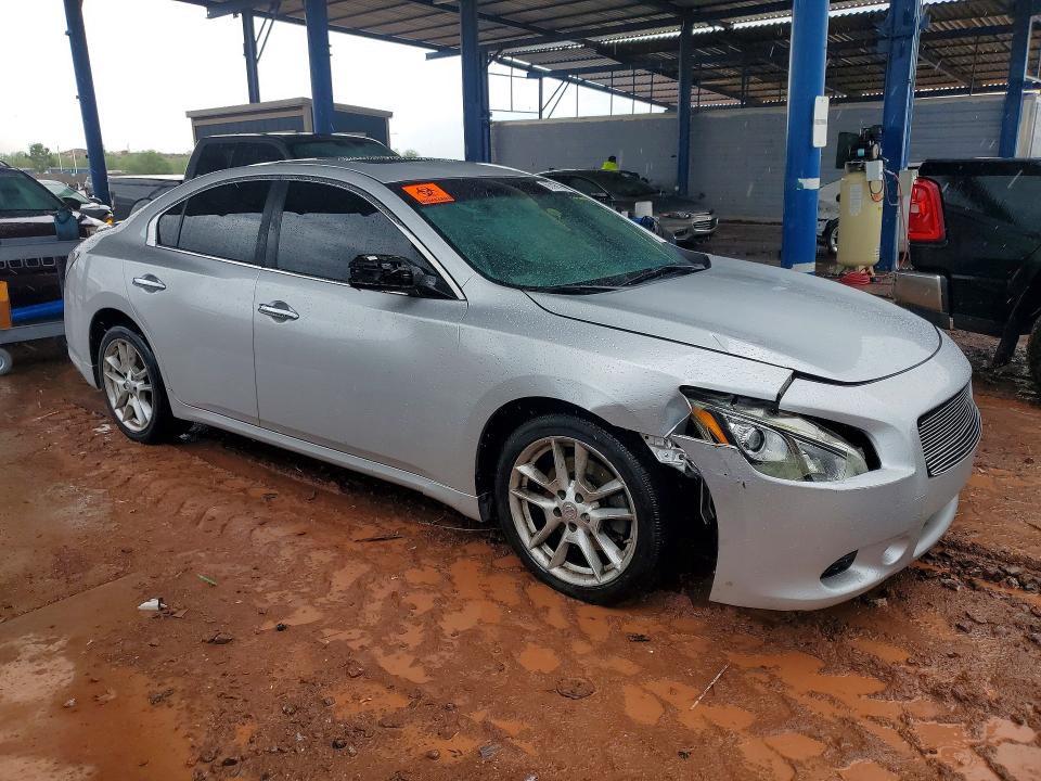 68790796 :رقم المزاد ، 1N4AA5AP8DC814997 vin ، 2013 Nissan Maxima مزاد بيع