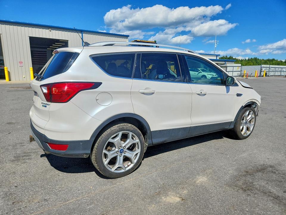 Продаж на аукціоні авто 2019 Ford Escape, vin: 1FMCU9J95KUA48586, номер лоту: 68068436