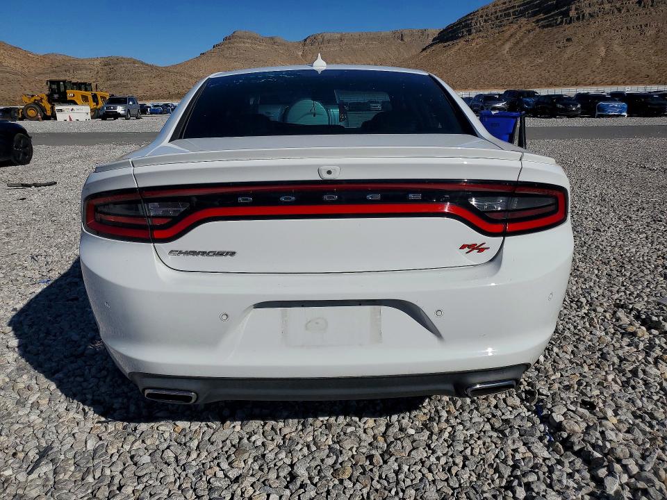 2015 Dodge Charger მანქანა იყიდება აუქციონზე, vin: 2C3CDXCT4FH895887, აუქციონის ნომერი: 71285836