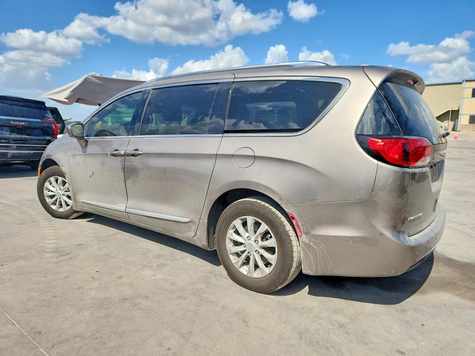 Продажа на аукционе авто 2018 Chrysler Pacifica, vin: 2C4RC1EG9JR139237, номер лота: 69339806