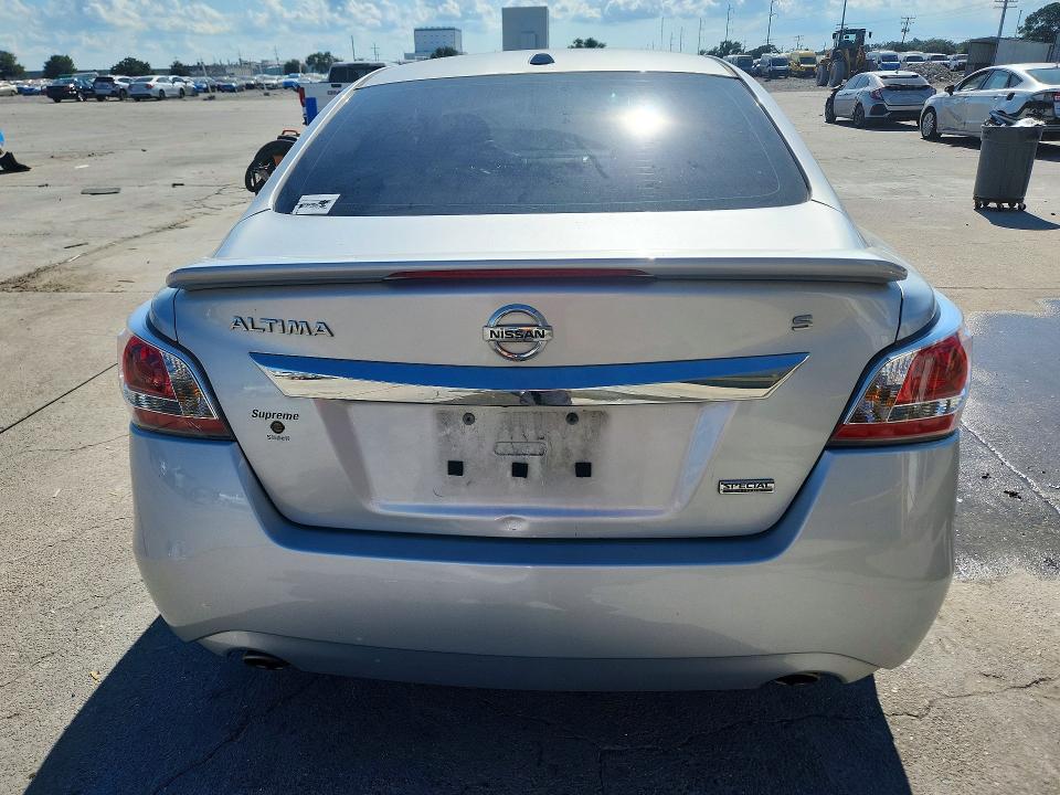 Продажа на аукционе авто 2015 Nissan Altima, vin: 1N4AL3AP0FC588343, номер лота: 71074836