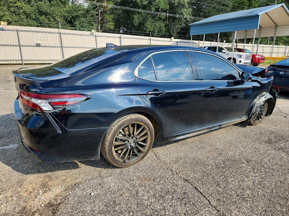 2023 Toyota Camry მანქანა იყიდება აუქციონზე, vin: 4T1K61AK2PU806157, აუქციონის ნომერი: 69207746