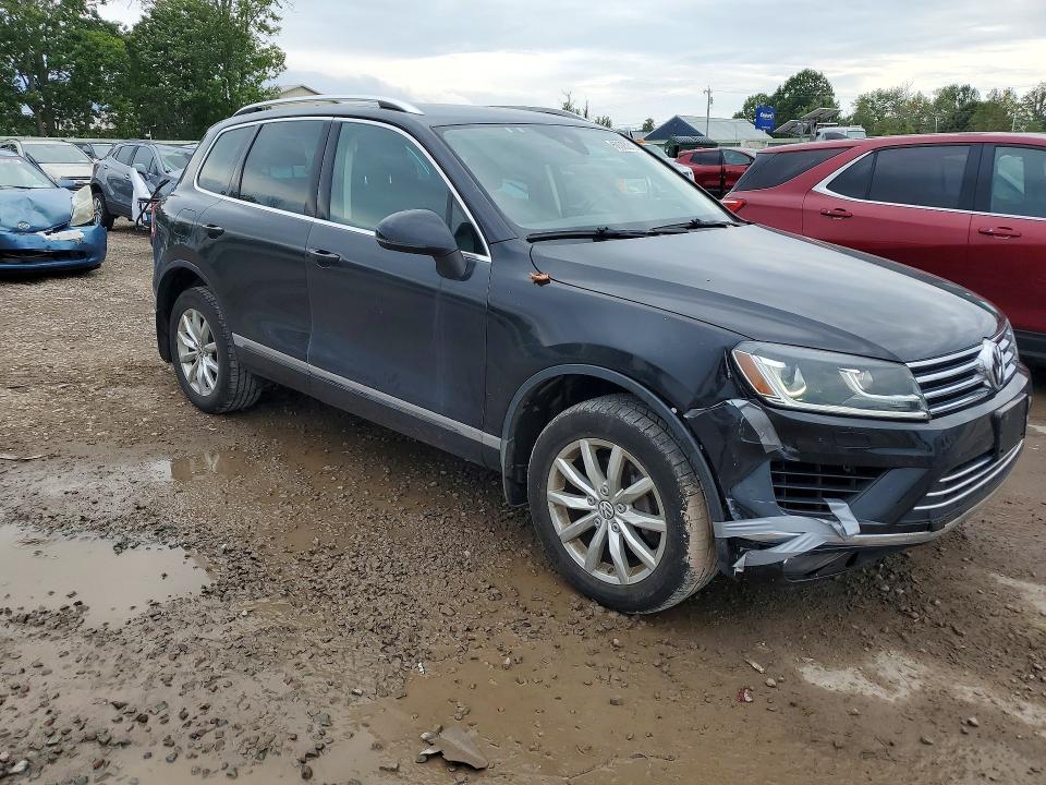 2016 Volkswagen Touareg მანქანა იყიდება აუქციონზე, vin: WVGEF9BP2GD011535, აუქციონის ნომერი: 68023216