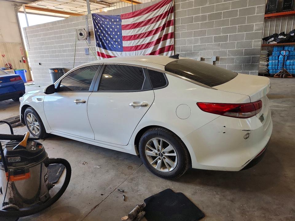 Продажа на аукционе авто 2017 Kia Optima, vin: 5XXGT4L38HG125471, номер лота: 67696886