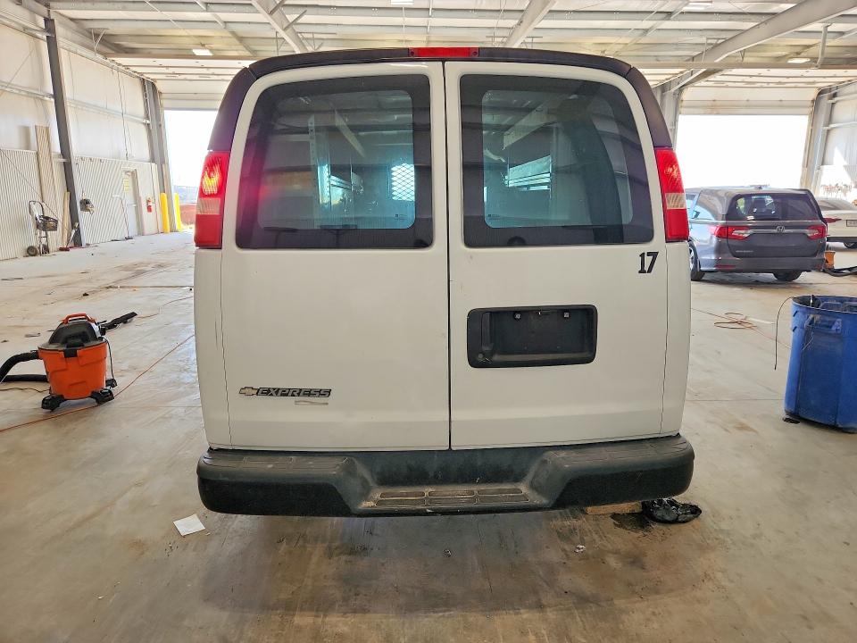66124536 :رقم المزاد ، 1GCZGTCG7D1137837 vin ، 2013 Chevrolet Express G3500 مزاد بيع