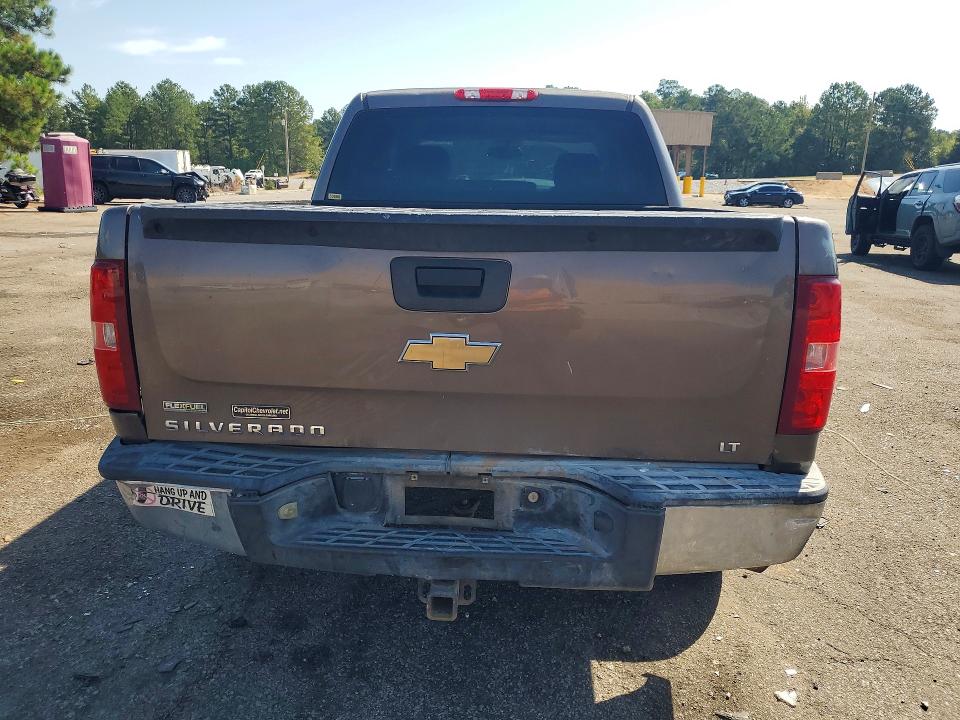 69576306 :رقم المزاد ، 2GCEC130271614321 vin ، 2007 Chevrolet Silverado مزاد بيع