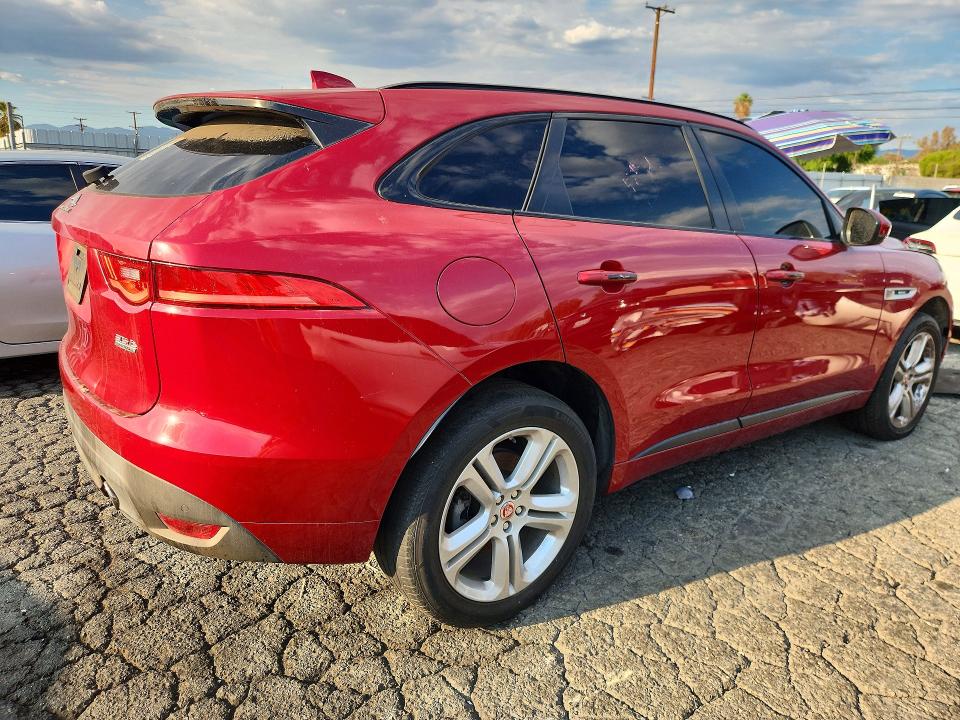 Aukcja sprzedaży 2017 Jaguar F-pace, vin: SADCL2BV1HA883268, numer aukcji: 68112396