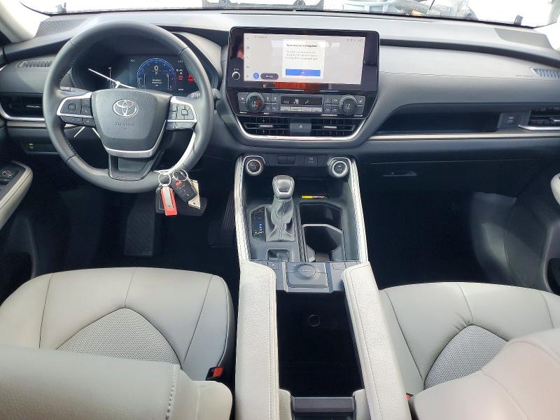 2025 Toyota Grand Highlander მანქანა იყიდება აუქციონზე, vin: 5TDAAAA53SS033575, აუქციონის ნომერი: 70223906