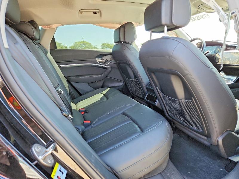 Auction sale of the 2021 Audi E-tron, vin: WA1AAAGE8MB022373, lot number: 67886506