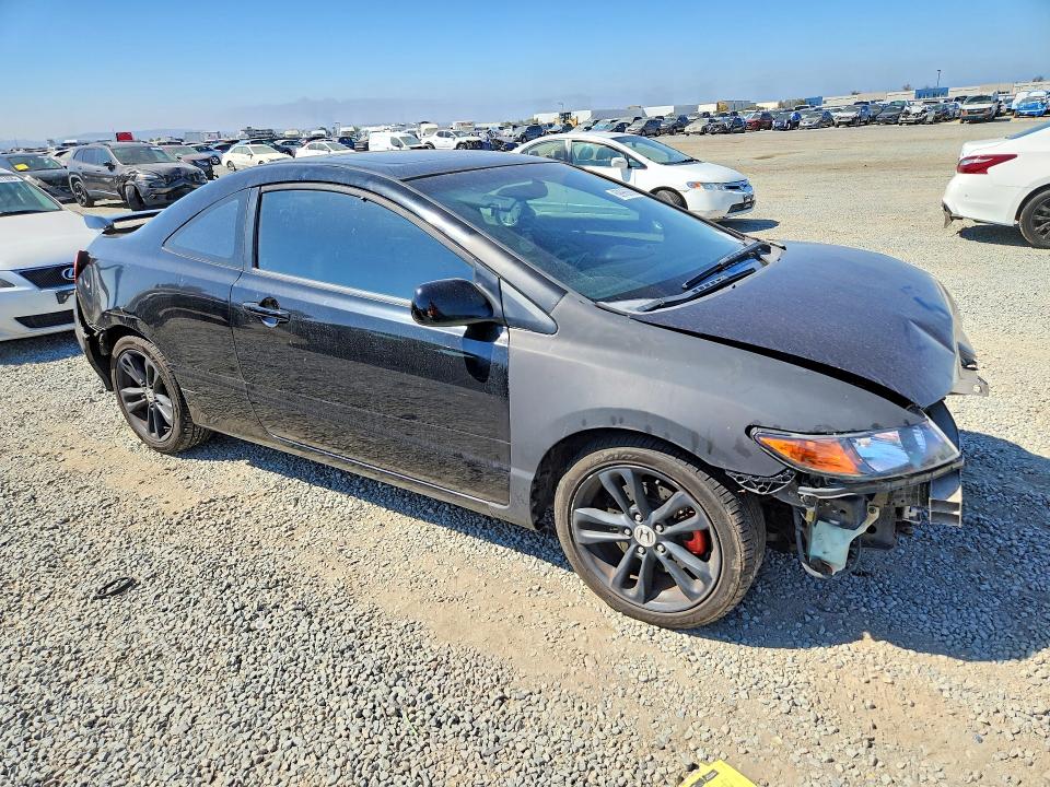Auction sale of the 2007 Honda Civic, vin: 2HGFG21547H700557, lot number: 69986886