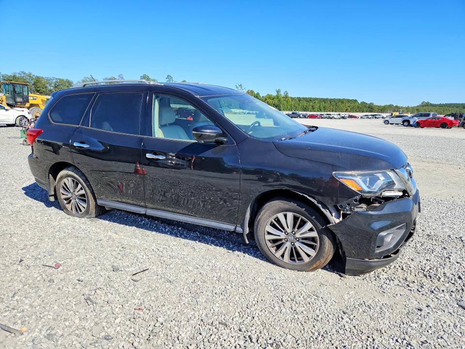 Продажа на аукционе авто 2018 Nissan Pathfinder, vin: 5N1DR2MM4JC613685, номер лота: 70769746