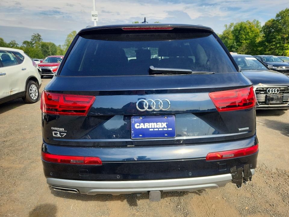 59407796 :رقم المزاد ، WA1LHAF76JD002999 vin ، 2018 Audi Q7 مزاد بيع