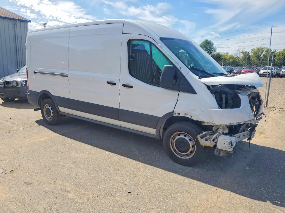 67095786 :رقم المزاد ، 1FTBR1C8XLKB67805 vin ، 2020 Ford Transit مزاد بيع