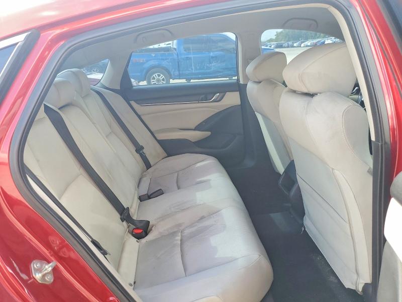 Продажа на аукционе авто 2018 Honda Accord, vin: 1HGCV1F19JA015761, номер лота: 61768096