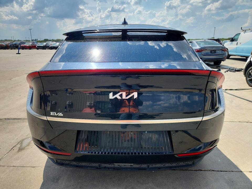 Продаж на аукціоні авто 2023 Kia Ev6, vin: KNDC34LA3P5605188, номер лоту: 70013706