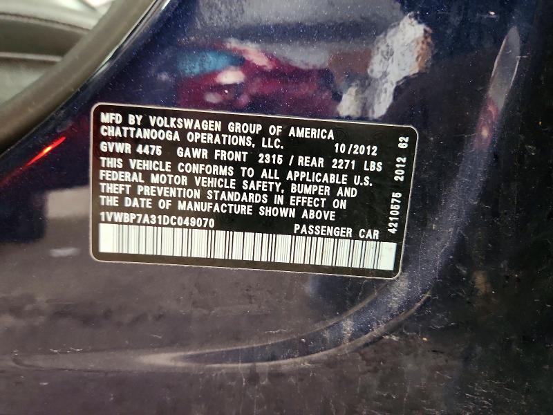 70351626 :رقم المزاد ، 1VWBP7A31DC049070 vin ، 2013 Volkswagen Passat مزاد بيع