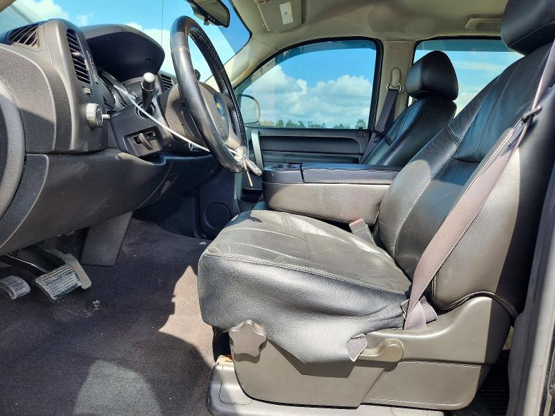 69929336 :رقم المزاد ، 3GCPKSE31BG320546 vin ، 2011 Chevrolet Silverado مزاد بيع