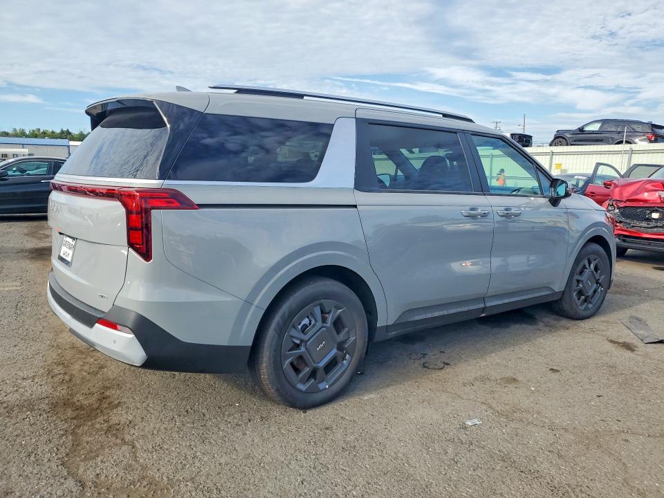 Продаж на аукціоні авто 2026 Kia Carnival, vin: KNDNC5KA6T6175676, номер лоту: 68612266
