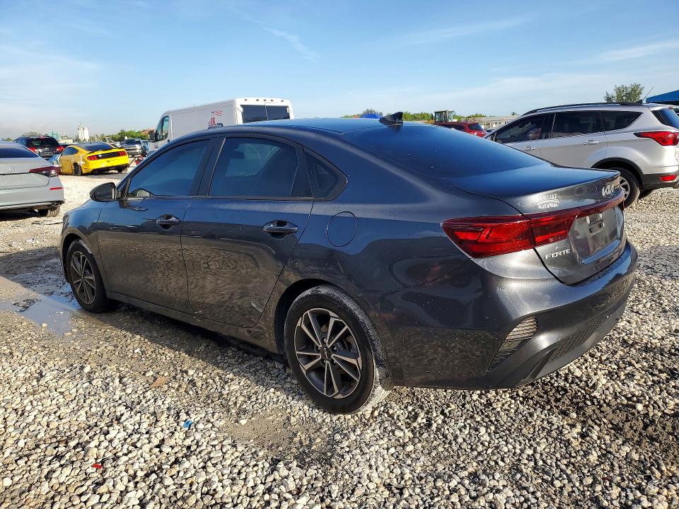 67841036 :رقم المزاد ، 3KPF24AD6NE470920 vin ، 2022 Kia Forte مزاد بيع