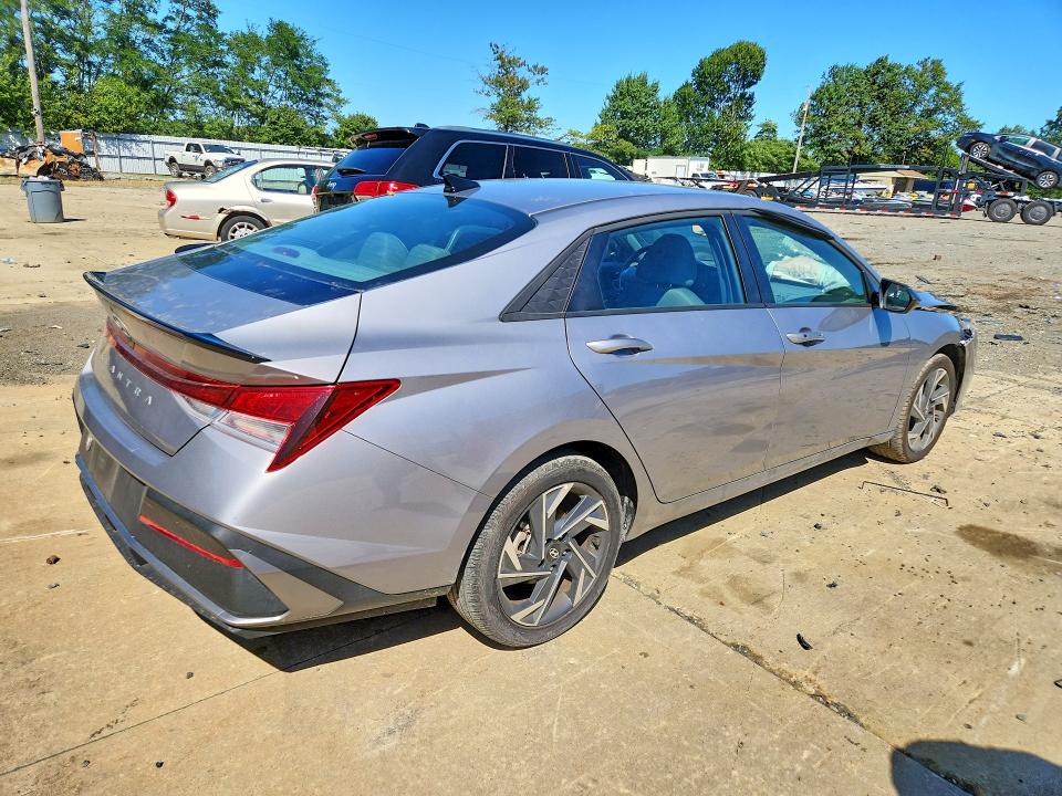 67591666 :رقم المزاد ، KMHLM4DG9SU083497 vin ، 2025 Hyundai Elantra مزاد بيع