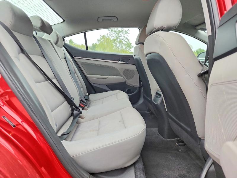 2018 Hyundai Elantra მანქანა იყიდება აუქციონზე, vin: 5NPD84LF5JH270718, აუქციონის ნომერი: 70301586