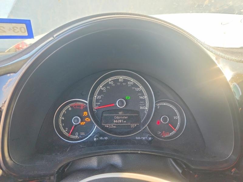 Продажа на аукционе авто 2017 Volkswagen Beetle, vin: 3VWF17AT3HM603670, номер лота: 69176996