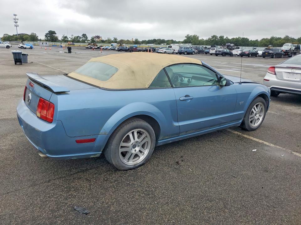 70811406 :رقم المزاد ، 1ZVHT85H755190149 vin ، 2005 Ford Mustang مزاد بيع