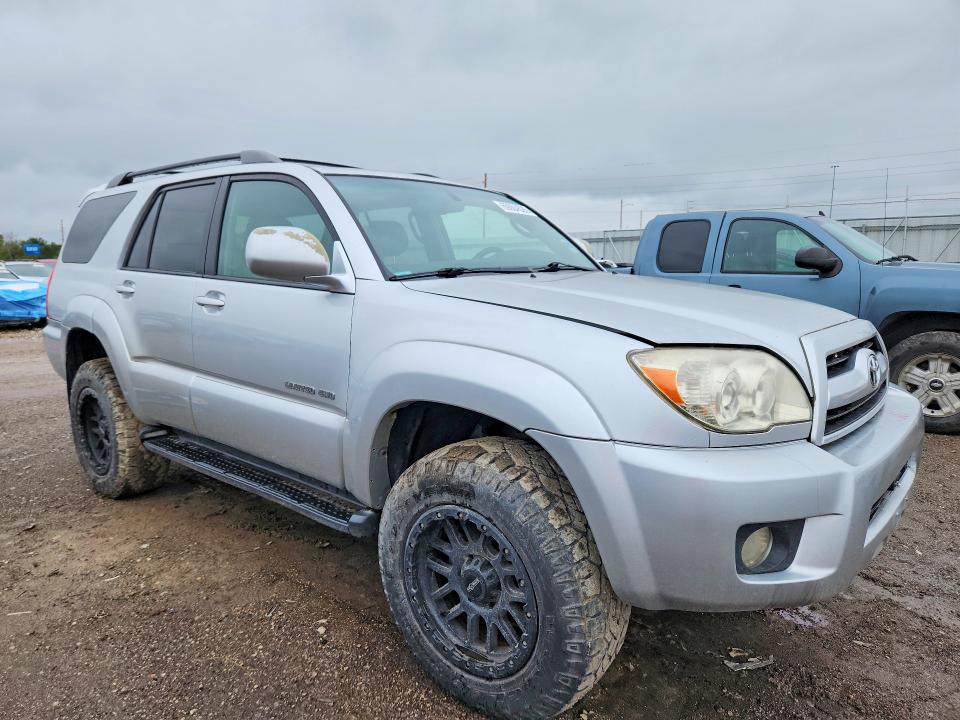 69004526 :رقم المزاد ، JTEBU17R170105630 vin ، 2007 Toyota 4runner مزاد بيع