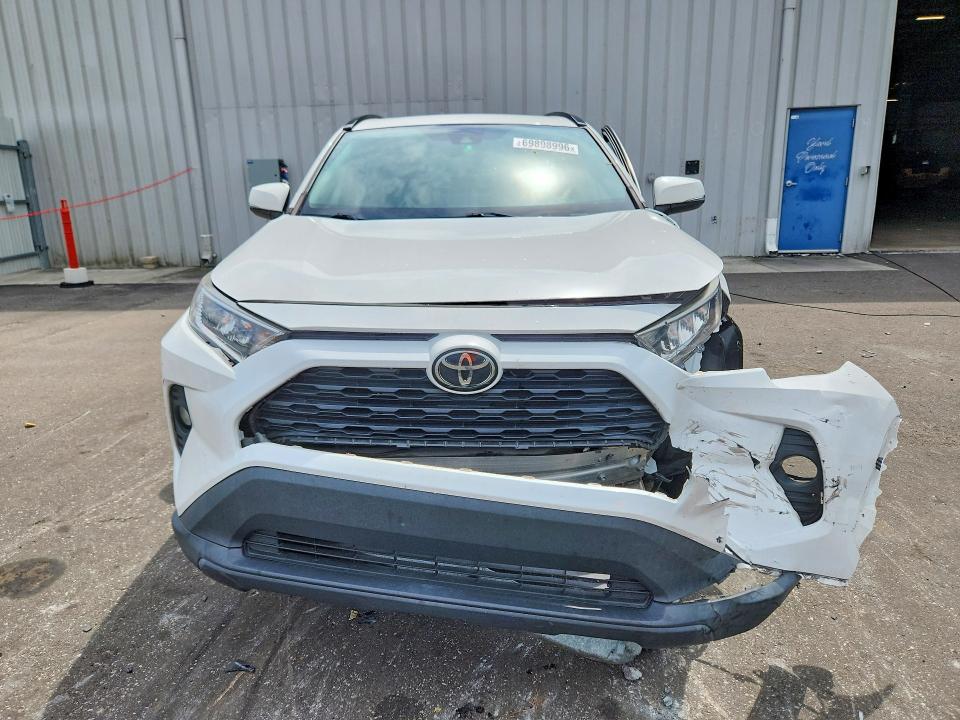 Aukcja sprzedaży 2021 Toyota Rav4, vin: 2T3W1RFV3MC142747, numer aukcji: 69898996
