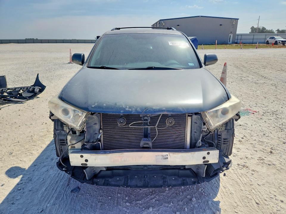 Aukcja sprzedaży 2013 Toyota Highlander, vin: 5TDZK3EHXDS133868, numer aukcji: 65635596
