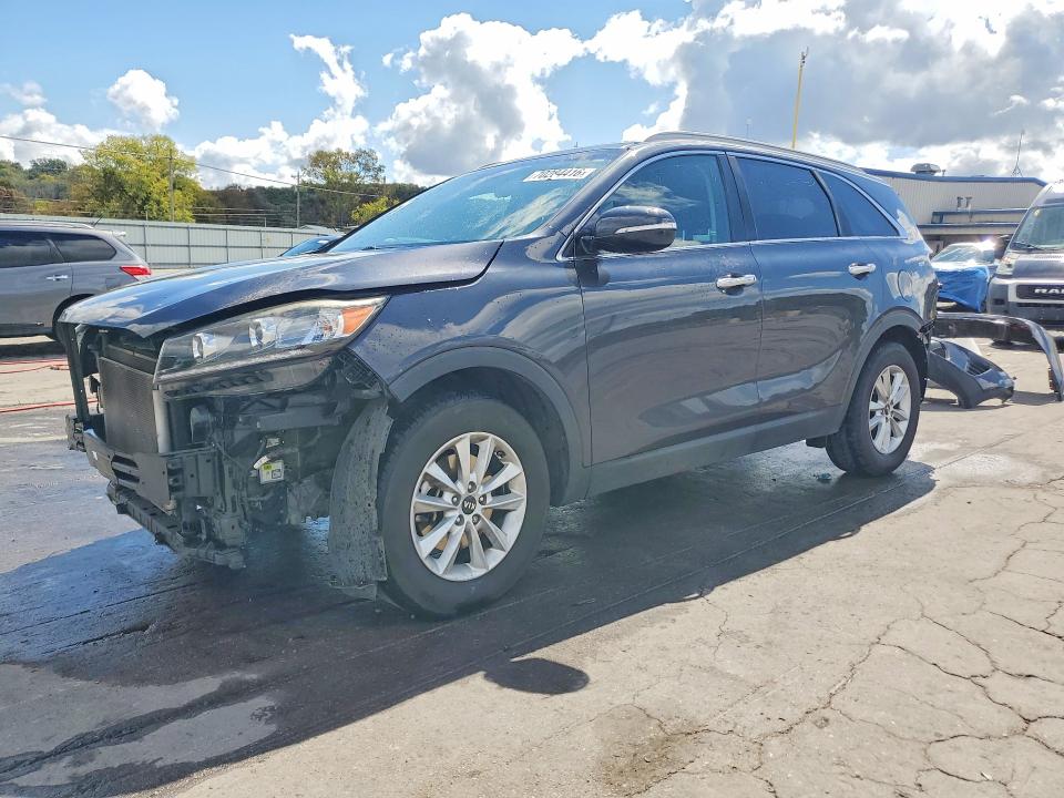 Продажа на аукционе авто 2019 Kia Sorento, vin: 5XYPG4A33KG529594, номер лота: 70284416