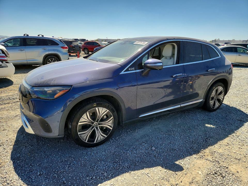 2023 Mercedes-benz Eqe Suv მანქანა იყიდება აუქციონზე, vin: 4JGGM1CB1PA028072, აუქციონის ნომერი: 66978736