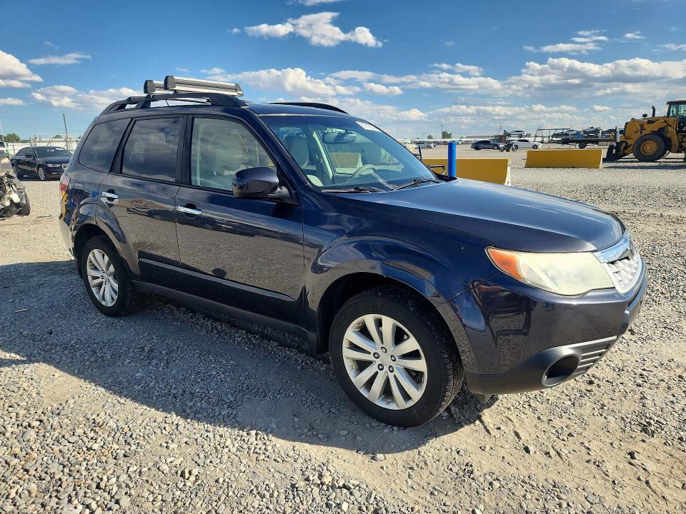 67312026 :رقم المزاد ، JF2SHADC9DH406430 vin ، 2013 Subaru Forester مزاد بيع