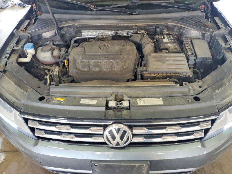 66050606 :رقم المزاد ، 3VV3B7AX0LM087056 vin ، 2020 Volkswagen Tiguan مزاد بيع