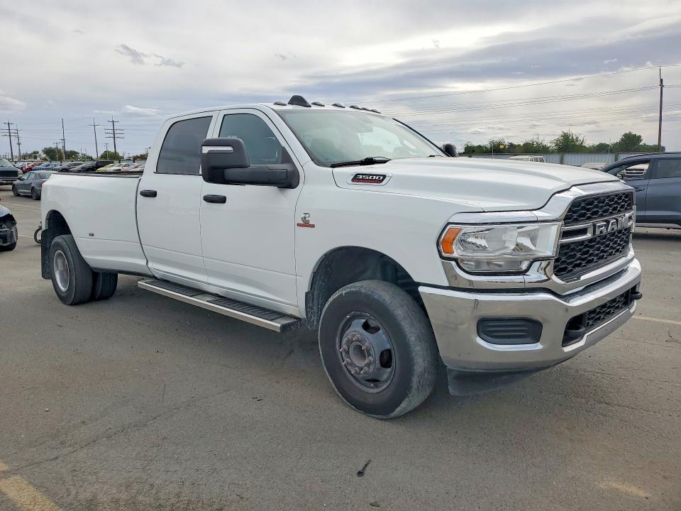 67900116 :رقم المزاد ، 3C63RRGL7PG552275 vin ، 2023 Ram 3500 مزاد بيع