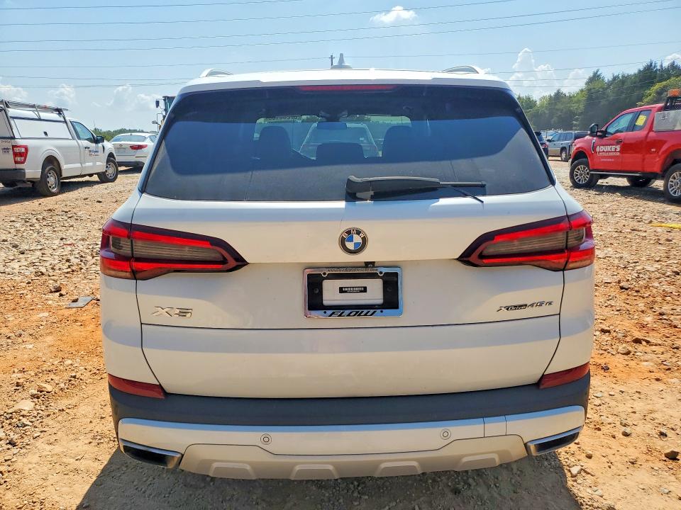 67266156 :رقم المزاد ، 5UXTA6C01M9D91560 vin ، 2021 Bmw X5 مزاد بيع